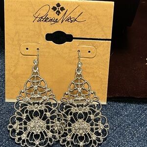 Patricia Nash matte silver lace bling tear drop earrings, nwt, gift bag & box.